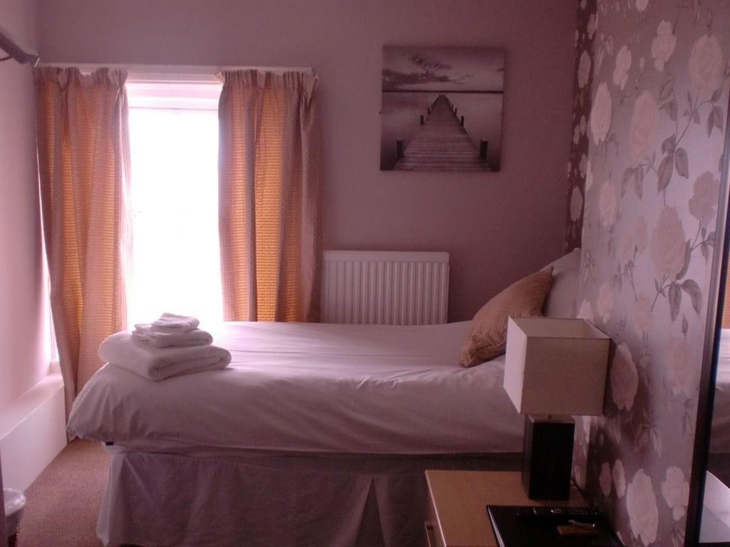 The Two Lifeboats Bed and Breakfast Sheringham Buitenkant foto