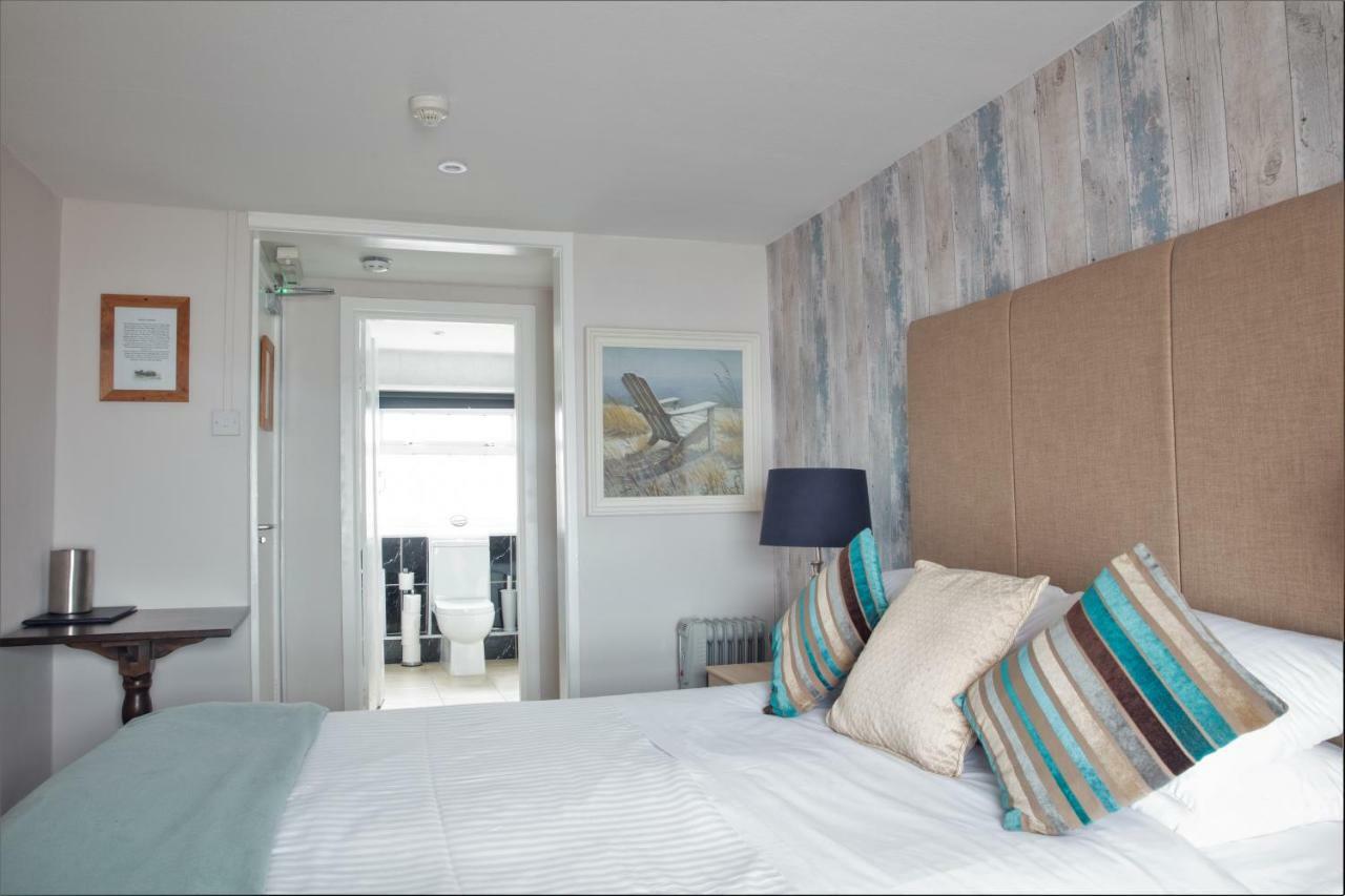 The Two Lifeboats Bed and Breakfast Sheringham Buitenkant foto