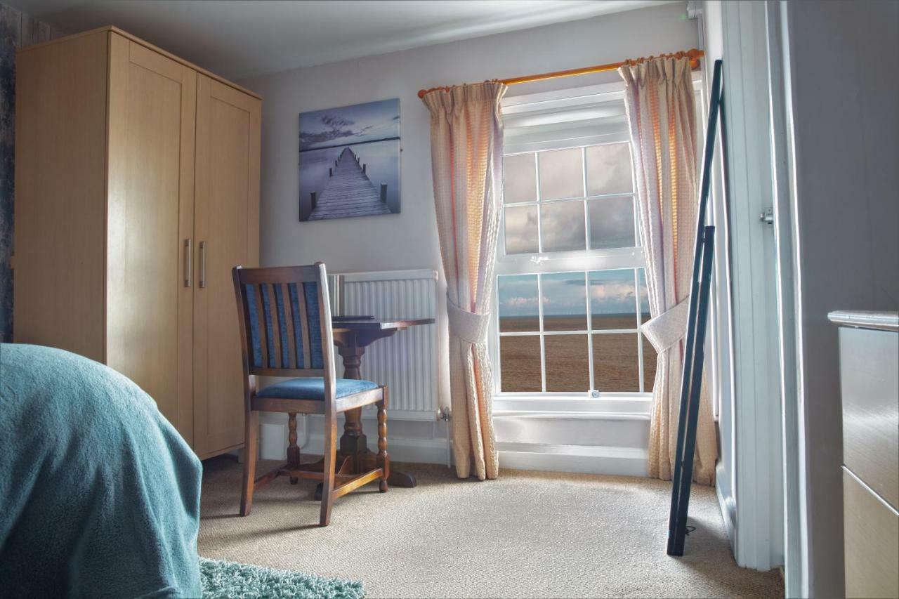 The Two Lifeboats Bed and Breakfast Sheringham Buitenkant foto
